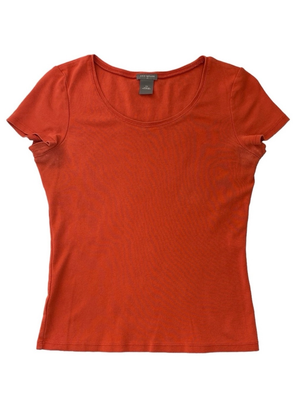 Ann Taylor Rust Red Scoop Neck Tee Size XS 100% Cotton Short Sleeve Top - Picture 2 of 8